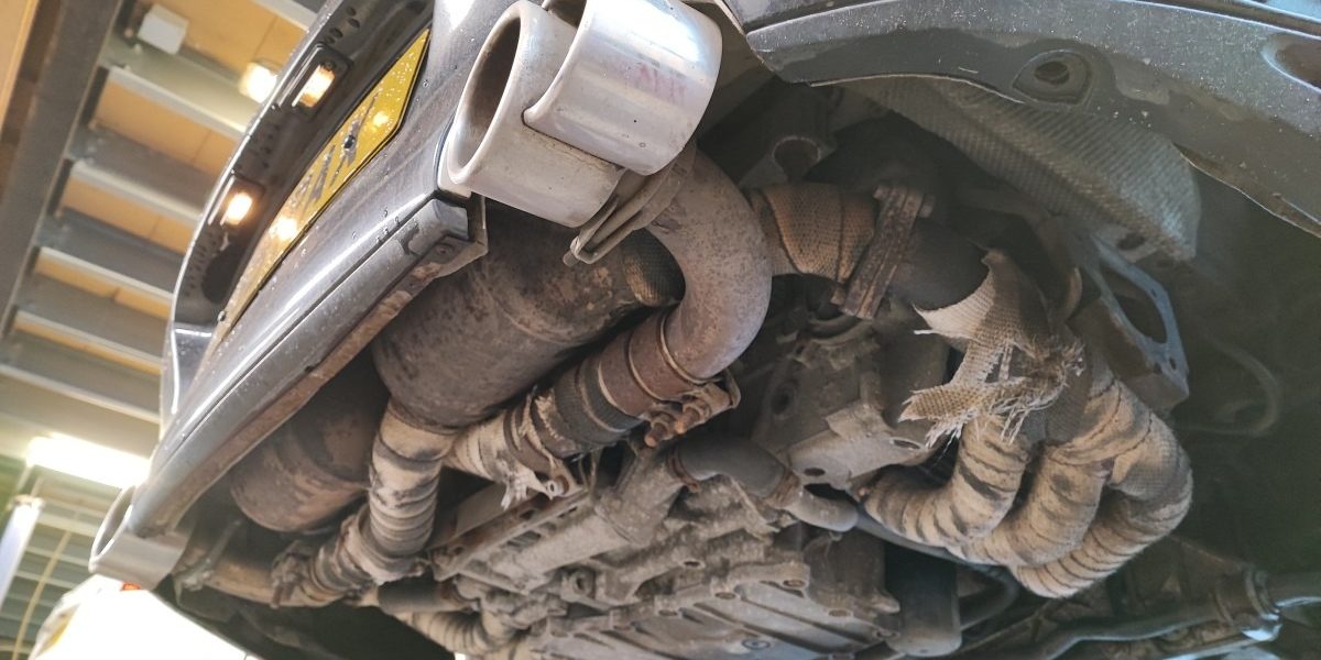 Porsche Carrera 4S custom built exhaust