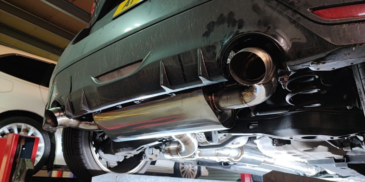 Toyota Yaris custom exhaust