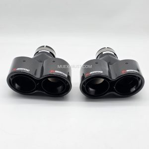 Carbon Fibre Exhaust Twin Tailpipes High-Performance Sports Design