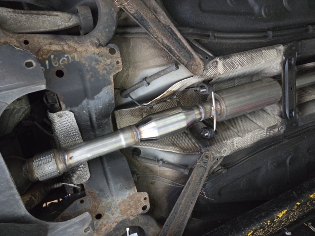 Exhaust For MG ZT – Custom Exhaust for MG ZT – Stainless steel exhaust system- performanceexhaust-MIJExhaust-Walsall-Exhaustspecialists-bespokeexhaustservice (5)
