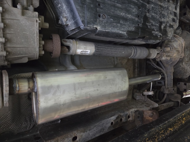 Exhaust for Jeep Grand Cherokee-catbackexhaust-bespokeexhaustfabrication-exhaustspecialists-stainlesssteelexhaust-walsall-MIJExhaust (5)