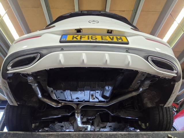 Exhaust for Mercedes Benz-C220D AMG-catback exhaust system-dualexitexhaust- curldowntips-stainlesssteelexhaust-MIJExhaust-mandrelbend-performanceexhaust (1)