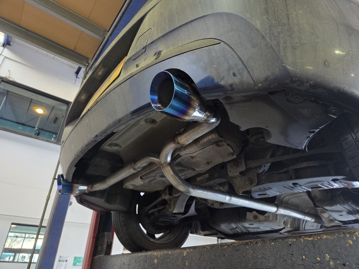 Exhaust for BMW M114i Sport- Custom exhaust M114i – catback exhaust – dual exit exhaust – burnt tip exhaust tailpipe -slashcut exhaust tailpip- MIJExhaust-Walsall (3)