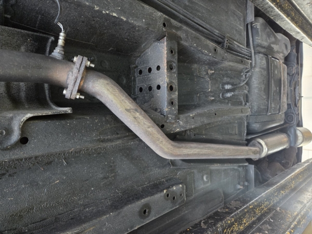 Exhaust for Honda Integra – exhaust cat back system – middle and rear exhaust – 3inch exhaust system – HKS exhaust box – japstyle exhaust can – blue burnt tip backbox- MIJ Exhaust-Walsall (