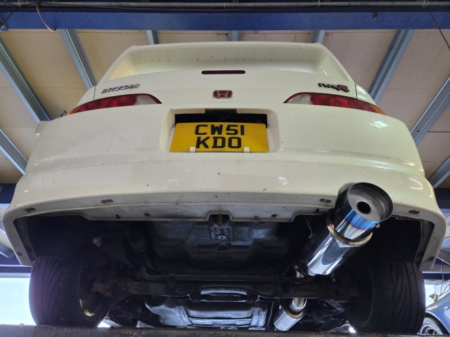 Exhaust for Honda Integra – exhaust cat back system – middle and rear exhaust – 3inch exhaust system – HKS exhaust box – japstyle exhaust can – blue burnt tip backbox- MIJ Exhaust-Walsall ( (3)