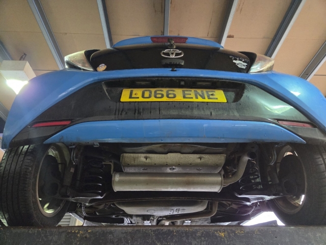 Exhaust for Toyota Aygo – Cat abck exhaust system – bespokeexhaustservice-exhaust service – exhaust transformation-MIJExhaust-walsall-xhaustupgrade (1)