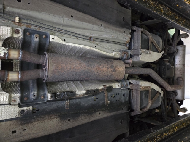 Exhaust middle section on Land Rover Free lander replacement- Mid section replacement- mid exhaust box – MIJExhaust – Exhaust services (1)