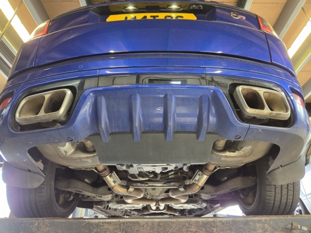 Custom Exhaust for Range Rover SVR – Mid Res Delete – Rear exhaust upgrade- Dual Valved boxes – MIJ Exhaust- Performance Exhaust-Walsall-Stainless Steel (2)
