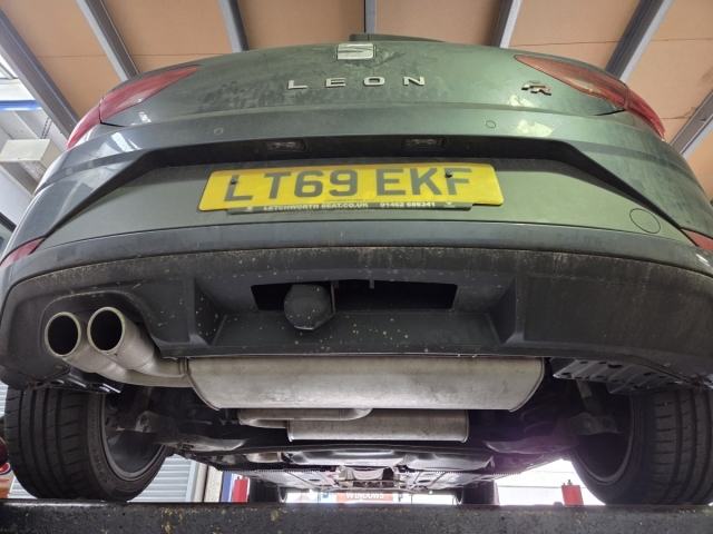 Exhaust for Seat Leon FR – cat back mid and rear exhaust system – backbox delete-straightpipeexhaust-performanceexhaust-stainlesssteelexhaust-MIJExhaust-Walsall (1)
