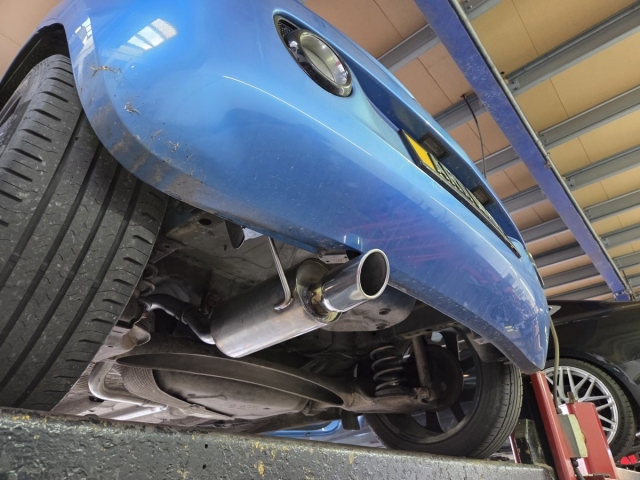 Exhaust for Vauxhall Adam Glam 2016 – cat back exhaust system-midandrearexhaustsections-customexhaust-performanceexhaust-MIJExhaust-Walsall (2)
