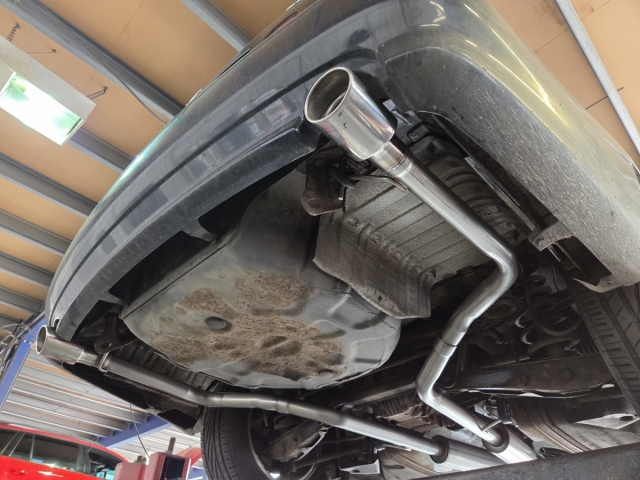 Exhaust for Lexus GS300-catbackexhaustsystem-midandrearexhaustupgrade-MIJExhausts-Walsall-MIJExhaust-stainlesssteelexhaust (3)