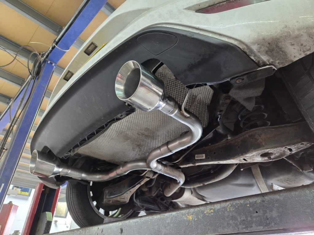 Exhaust forScirocco GT-dual rear exhaust upgrade-MIJ Exhaust-Performance exhaust-stainless steelexhaust system-MIJexhausta (3)