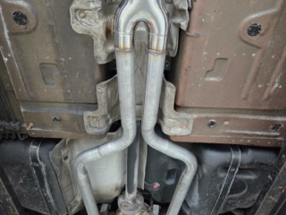 Exhaist for Dodge Challenger-catbackexhaust-Xpipe divider-MIJ Exhaust-Performance Exhaust-Walsall-Stainless steel exhaust (4)