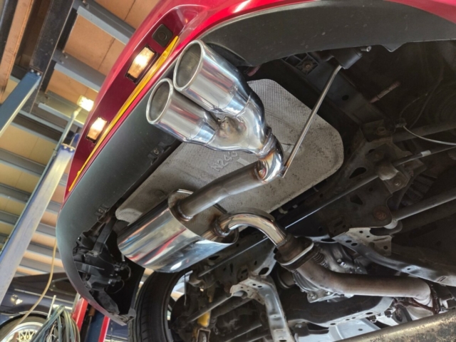 Rear exhaust upgrade-customexhaustbox- mazdamx5-twinexhausttailpipes-MIJExhaust-Walsall-bespokeexhaust (3)