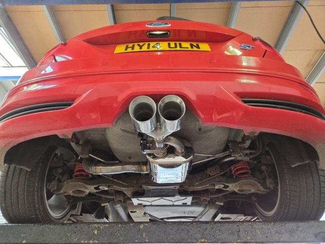 Exhaust system for Ford Focus – custom exhaust system-Valved Centre exhaust-MIJExhaust-Walsall (2)