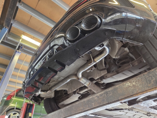 Exhaust system for Mercedes AMG a35- custom exhaust system- Dual Exit Back Box Delete exhaust-MIJExhaust-Walsall(3)