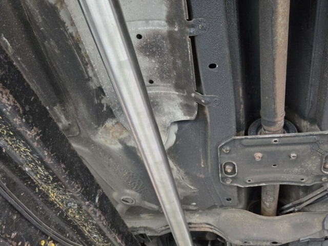 Exhaust system for Volvo 740- custom exhaust system-cat back exhaust-MIJExhaust-Walsall (4)